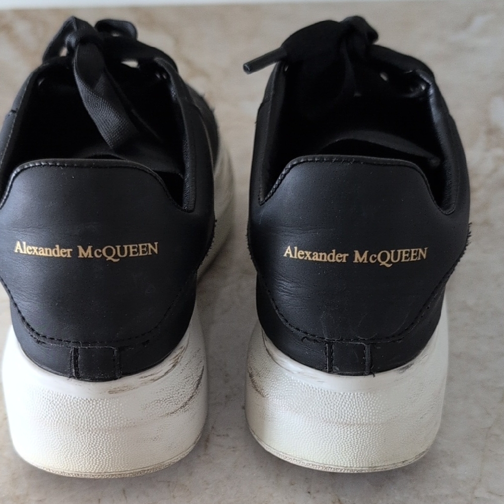 Alexander McQueen Black and White Women's Size 9